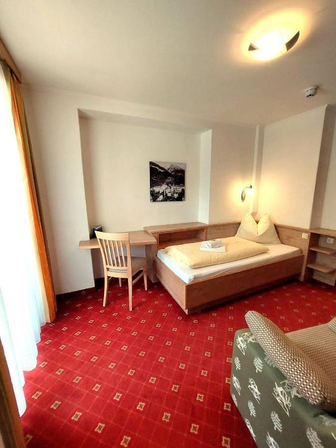 Pension Appartements Gabriele Bad Gastein Exteriör bild