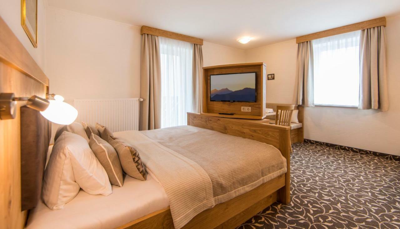 Pension Appartements Gabriele Bad Gastein Exteriör bild